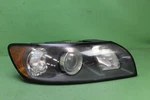 04-07 Volvo S40 Passenger Right Halogen Headlight Oem. Fixed Price $101.99.