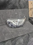 16 17 18 Toyota RAV4 Headlight Oem. Fixed Price $69.99.