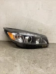 2016-2018 Kia Sorento Right Rh Passenger Side Headlight Oem Hid Adaptive. Fixed Price $225.00.