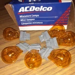 New Nos Acdelco Gm Oem-turn Chevy Truck Signal Light Bulb 9442486 Box Of E3. Fixed Price $29.99.