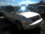 Driver Left Headlight XL-7 Fits 04-06 Vitara 28183165. Fixed Price $96.43.