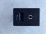 2017 Nissan Versa Note Audio Auxiliary Usb Port Jack Input Plug Oem. Fixed Price $71.28.