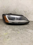 2017 2018 Volkswagen Jetta Gli Right Rh Passenger Side Headlight Oem Halogen. Fixed Price $169.00.
