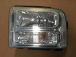 05 Ford F550SD Lh Front Headlamp Light Assembly, Minor Fog Upper Face 17039. Fixed Price $159.54.