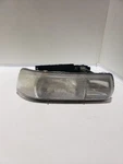 Passenger Right Rh Headlight Assembly 2000-2006 Suburban 1500 Factory Oem. Fixed Price $33.95.