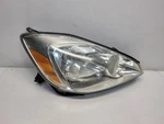 2004-05 Toyota Sienna Passenger Right Headlight Halogen. Fixed Price $84.54.