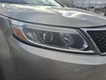 2015 Kia Sorento Right Passenger Headlight Assembly Oem Used Led Halogen. Fixed Price $260.01.