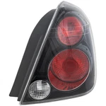 Halogen Tail Light For 2005-06 Nissan Altima Se-r Right Black Interior W/ Bulbs. Fixed Price $56.92.