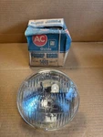 Ac Guide Powerbeam 5001 Lug 12V Headlamp. Fixed Price $8.00.