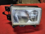 95 - 99 Range Rover 4.0SE Right Passenger Front Headlight Lamp. Fixed Price $80.00.