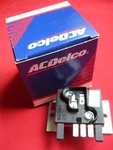 Headlight Switch Acdelco D1509B / Gm 1995263 - New In The Box.. Fixed Price $39.95.