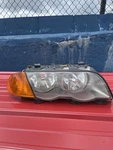 99-01 Bmw 3 Series E46 Sedan Passenger Side Headlight Xenon Oem Bosch. Fixed Price $129.99.