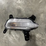 2017-2019 Kia Forte Right Halogen Turn Signal Oem 92304-M7000. Fixed Price $55.00.
