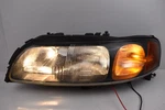 Oem 2001-2004 Volvo V70 XC70 Left Driver Side Halogen Head Light W/ Bulbs. Fixed Price $128.45.