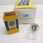 Nos! Ge Base Down To Horizontal Burn Lamp, 1119BX3. Fixed Price $5.99.