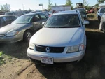Driver Left Headlight Thru Vin 049999 Fits 98-01 Passat 196525. Fixed Price $80.23.