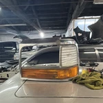 Driver Corner/park Light From 8501 Gvw Fits 92-97 Ford F250 Pickup 1970153. Fixed Price $25.00.