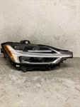 2018-2021 Volvo XC60 Right Rh Passenger Side Headlight Oem W/o Modules Non Afs. Fixed Price $599.00.