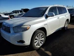 Passenger Headlight Vin W 5TH Digit Hybrid Fits 08-10 Highlander 678132. Fixed Price $129.99.