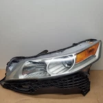 Driver Left Headlight Fits 2009-2011 Acura Tl. Fixed Price $140.00.