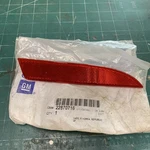 New Genuine Gm Oem Rear Bumper Reflector 22870716. Fixed Price $27.83.