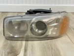 2001-2006 Sierra 1500 Denali Yukon Oem Left Driver Headlight Assembly. Fixed Price $89.95.