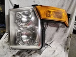 Passenger Right Headlight Halogen Fits 06-10 Commander 232481. Fixed Price $49.99.