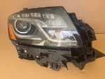 Audi Q5 Passenger Headlight Xenon Hid Oem 2009-2012. Fixed Price $199.00.