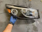 2015-2018 Kia Sedona Right Rh Passenger Side Headlight Oem Hid Xenon 92102-A9440. Fixed Price $299.00.