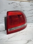 7P6945096E 11-14 Volkswagen Touareg Passenger Right Tail Light Qtr Mtd 11584276. Fixed Price $60.00.