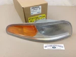 1997-2004 Chevrolet Corvette Rh Front Park Turn/ Marker Signal Lamp New Oem. Fixed Price $113.61.