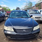 Passenger Right Headlight Thru 03/01/10 Fits 06-10 Azera 1776112. Fixed Price $125.00.